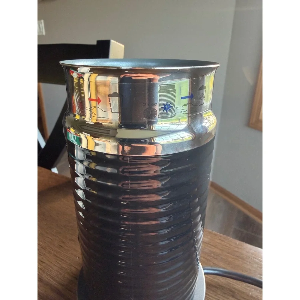Nespresso Aeroccino 3 Electric Milk Frother Black Chrome 3594 Missing Lid